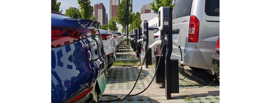 充电桩“出海”：从卖产品到布生态