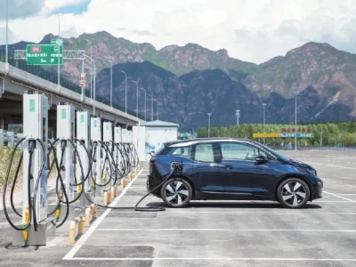 新能源汽车：迭代过快下的市场焦虑