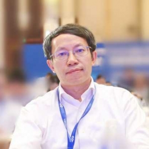 李克强：智能汽车关键零部件逐步形成与国际并跑趋势