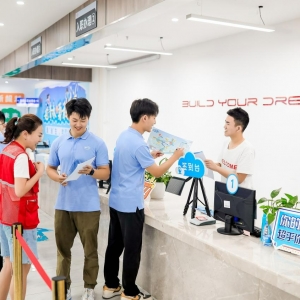 3.18万名应届生陆续入职！比亚迪与年轻人共赴新能源发展新未来