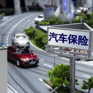 新能源车险的“坑”，还得主机厂来填？