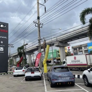 “中国车，就是要在日本人手中凿出一个缝儿”
