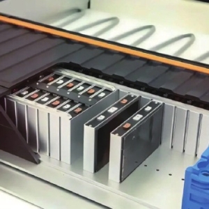 固态电池“喧嚣”再起：产业化的步步为营与耐力长征